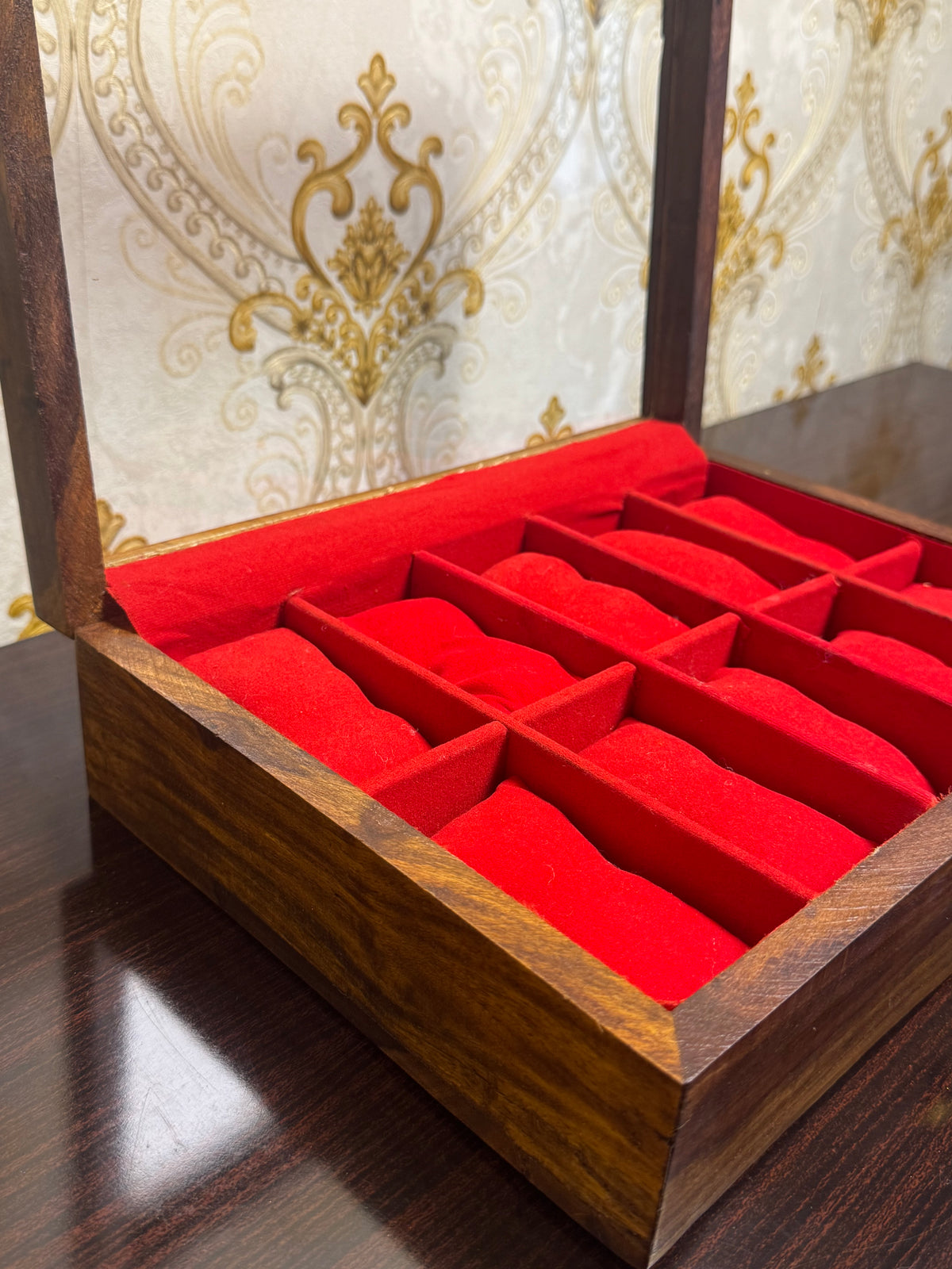 10-Slot Premium Watch Box | Luxury Watch Organszer