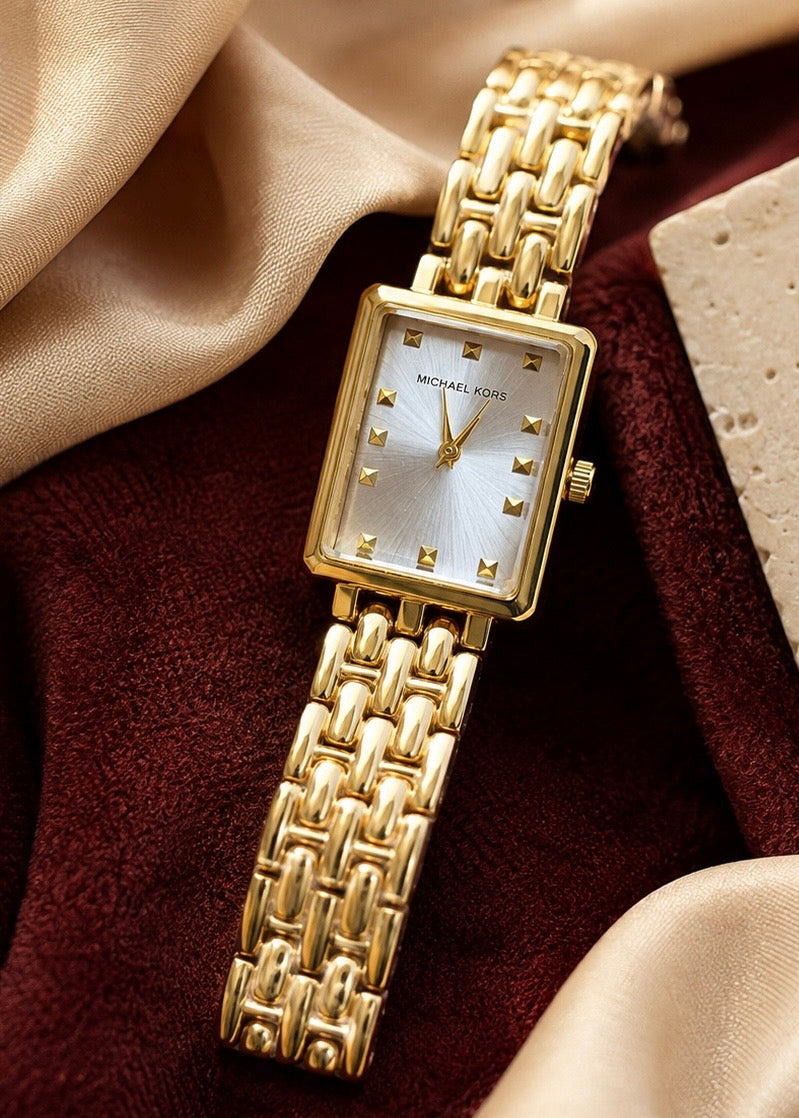 Vintage Gold Square Watch – Simple & Sleek