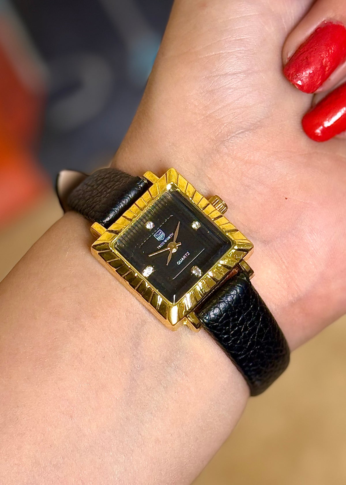 Golden Noir Square Watch