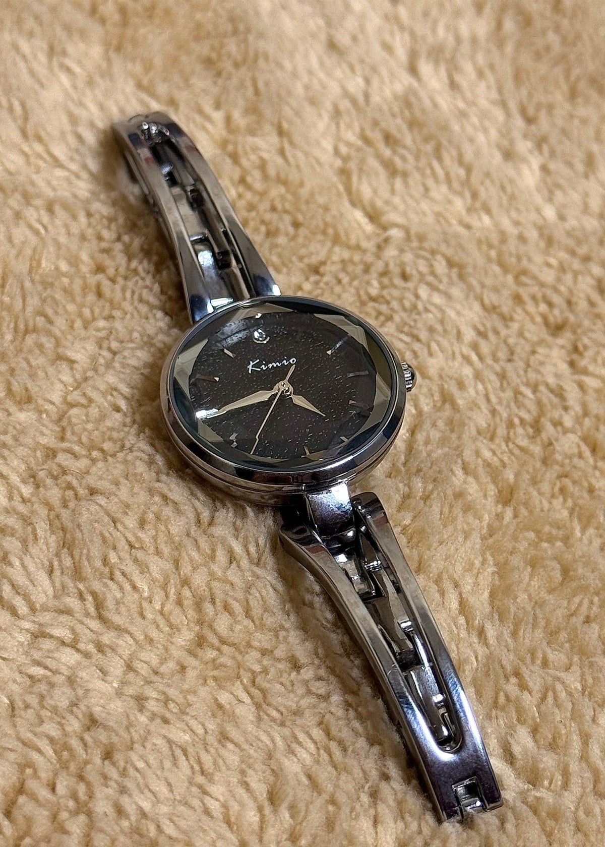 Kimio Silver Crystal Heart Bracelet Watch